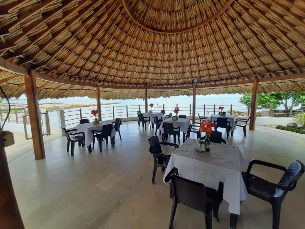 Cabanas La Espanola Coveñas 외부 사진